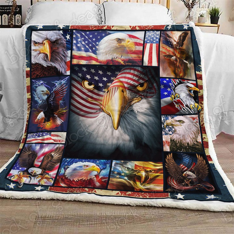 American Eagle CL210904MD Sherpa Fleece Blanket