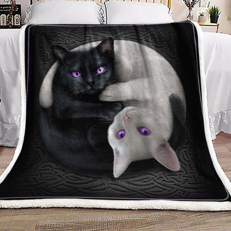 White Black Cat HN1810278F Sherpa Fleece Blanket