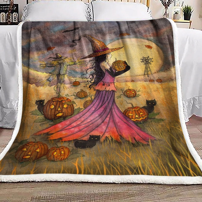 Witch HN3009245F Sherpa Fleece Blanket