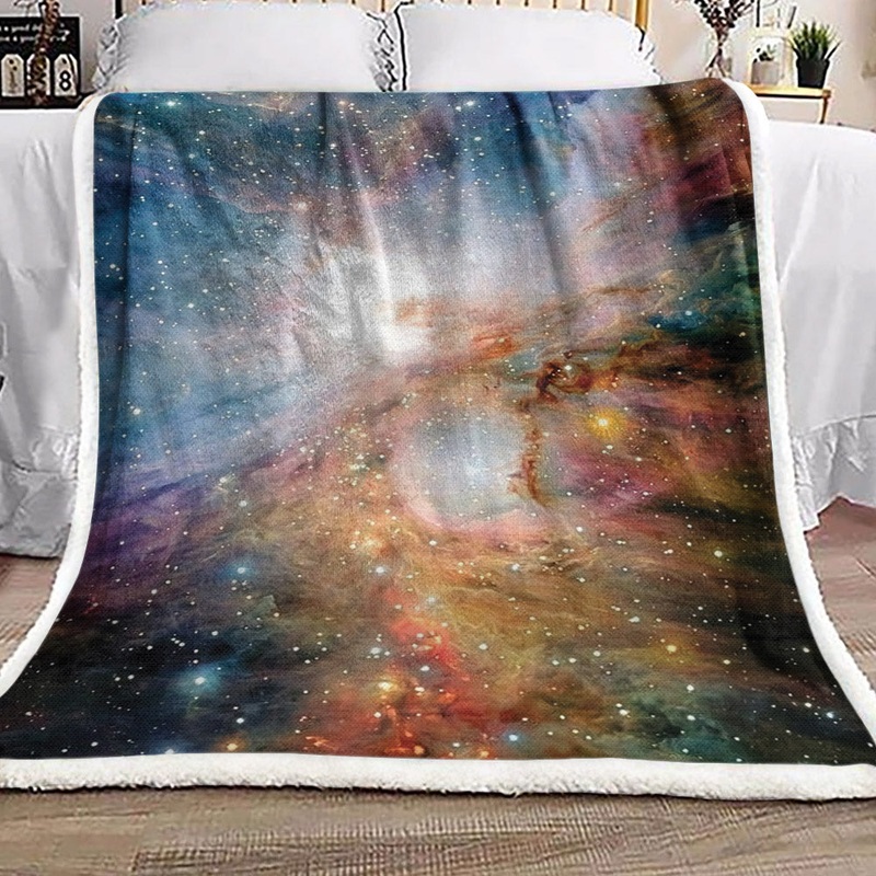 Universe DD1210150F Sherpa Fleece Blanket