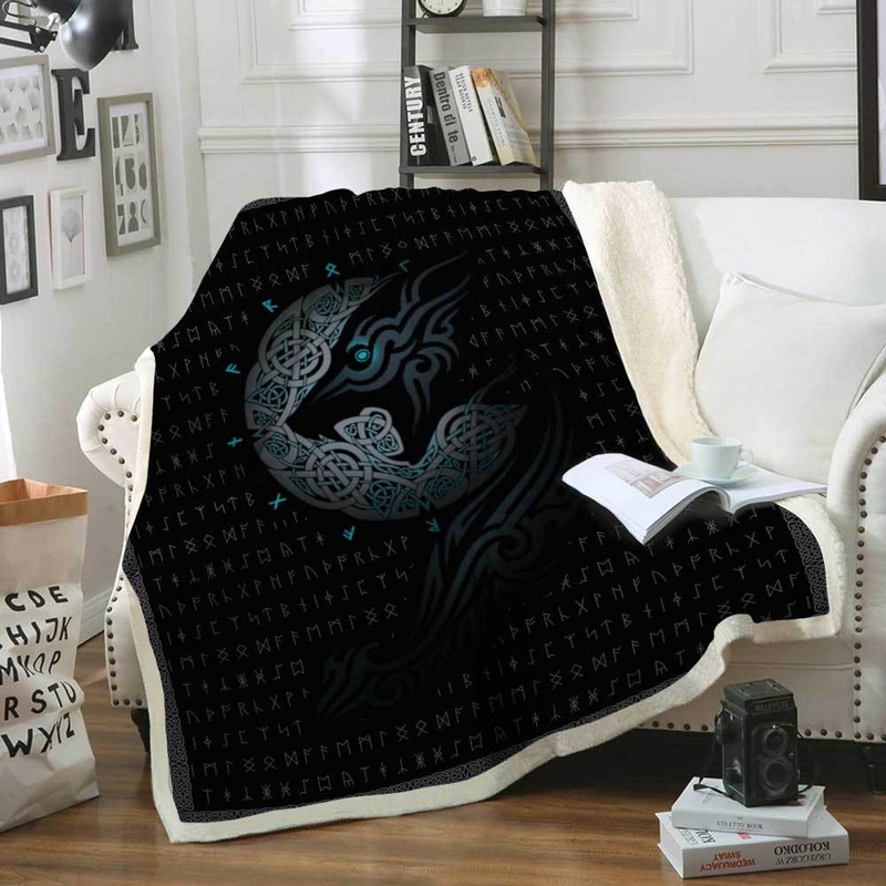 Wolf Viking CL2100300MDF Sherpa Fleece Blanket