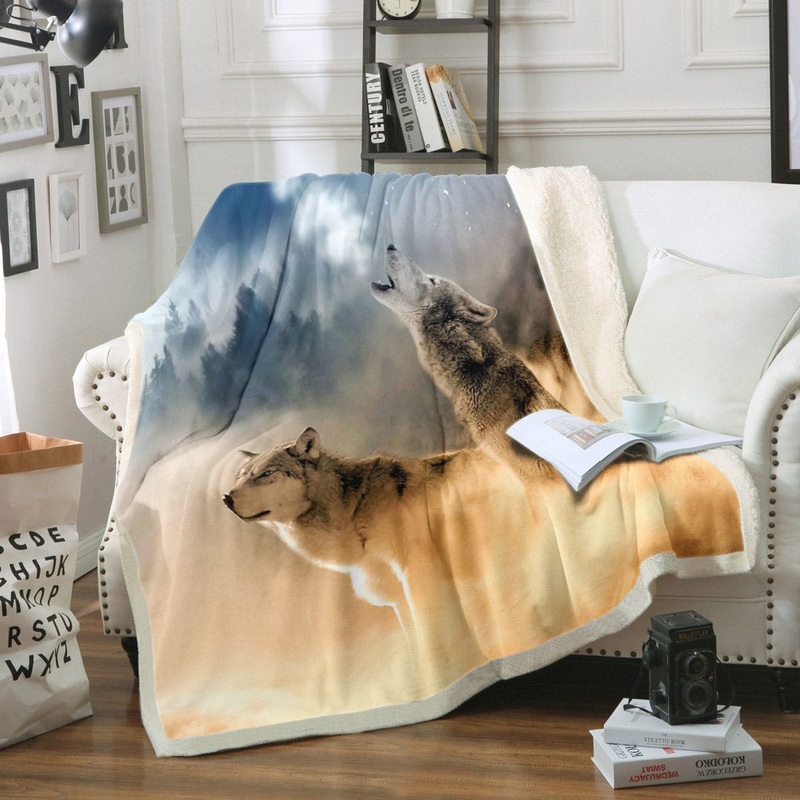 Wolf CLP190836 Sherpa Fleece Blanket