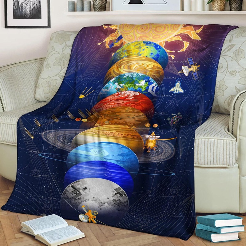 Universe DD070995F Sherpa Fleece Blanket