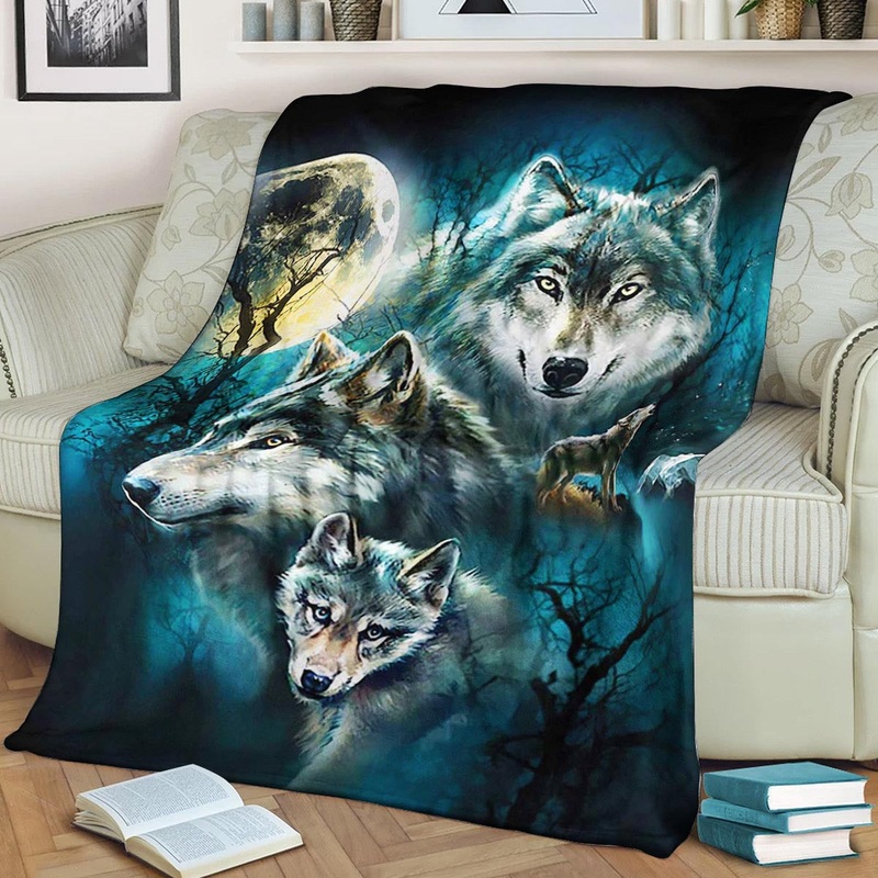 Wolf BL300888F Sherpa Fleece Blanket