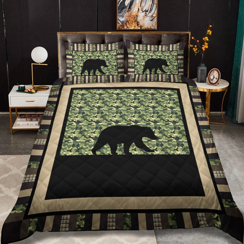 Camo Bear CLA2609037B Quilt Bedding Set