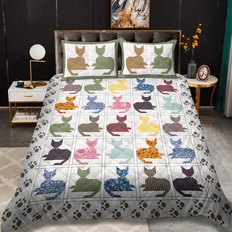 Cat CLA3009103B Quilt Bedding Set