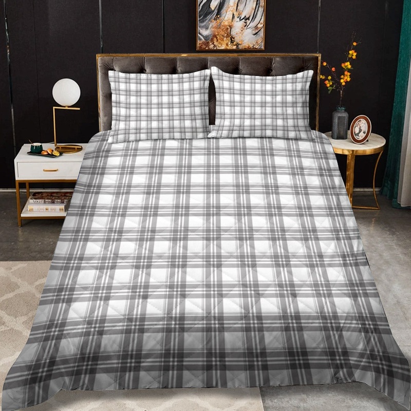 Moose CLA0510298B Quilt Bedding Set