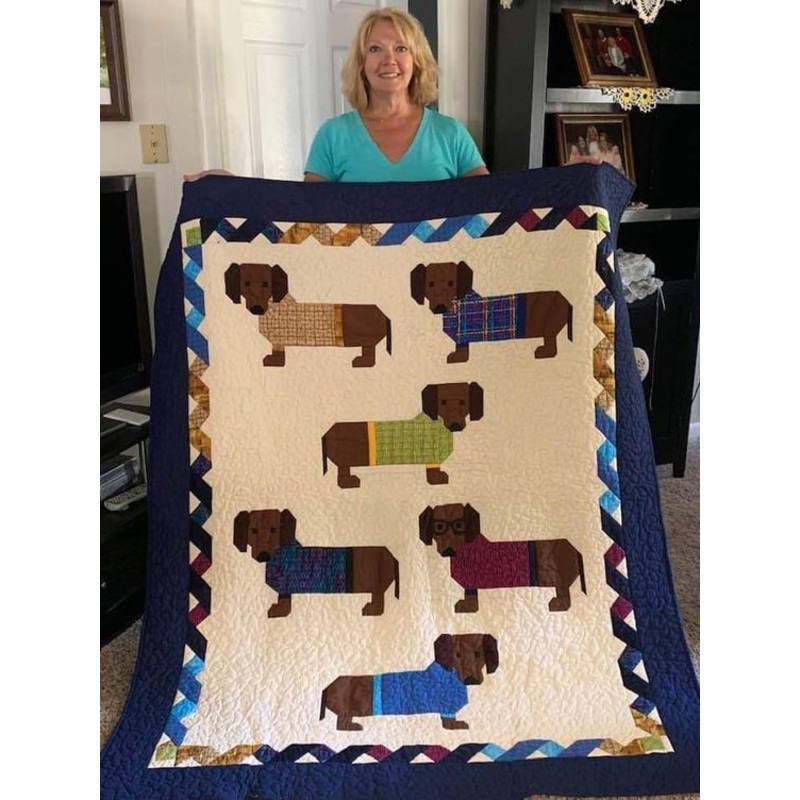 Dachshund CLA15112303 Quilt Blanket