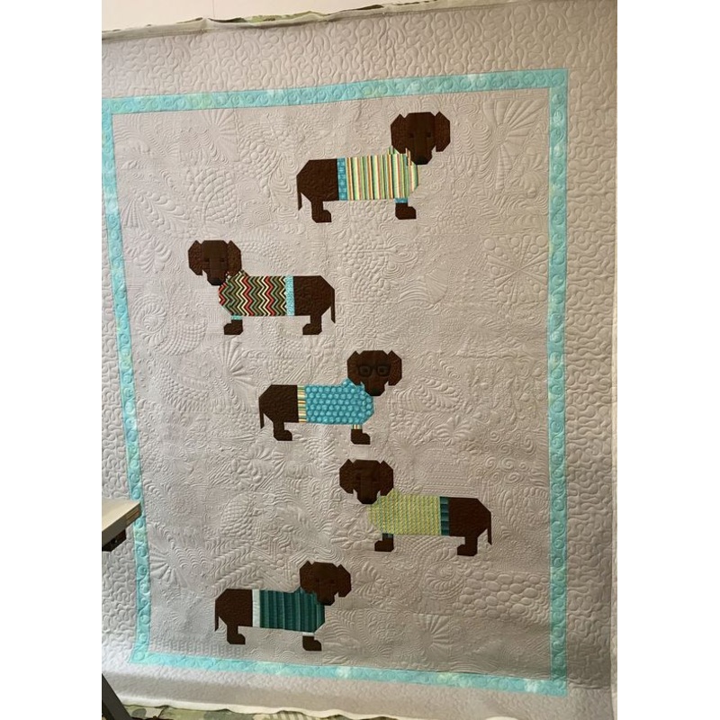 Dachshund CLA15112305 Quilt Blanket