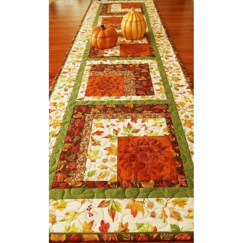 Autumn Leaves CLA16112357 Quilted Table Runner