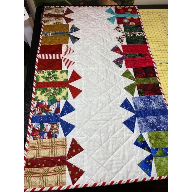 Christmas Gift CLA16112344 Quilted Table Runner