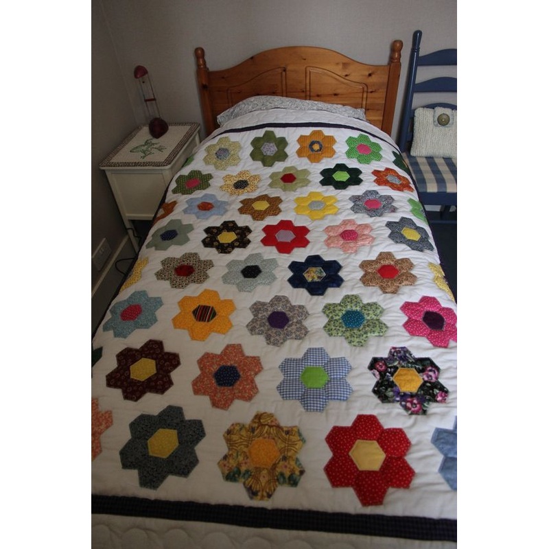 Flower CLA16112320 Quilt Blanket