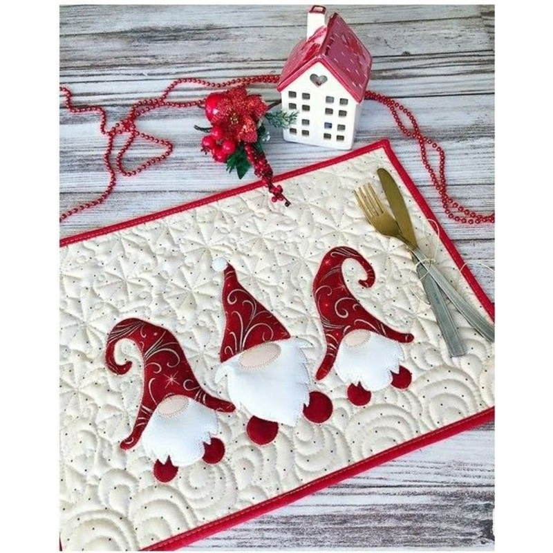 Christmas Gnome CLA21112380 Quilted Placemats