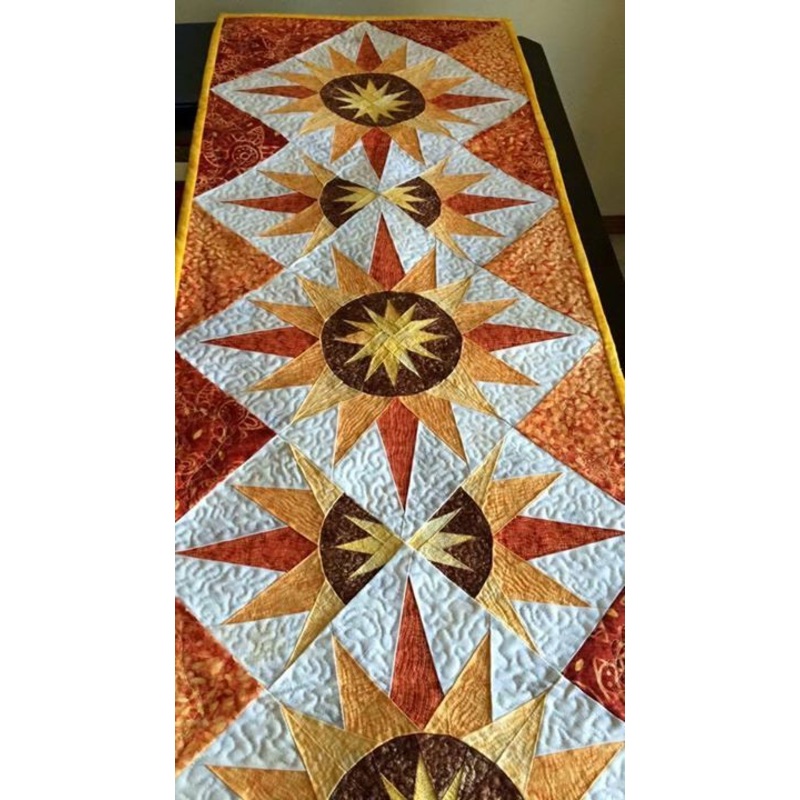 Sun CLA21112328 Quilted Table Runner