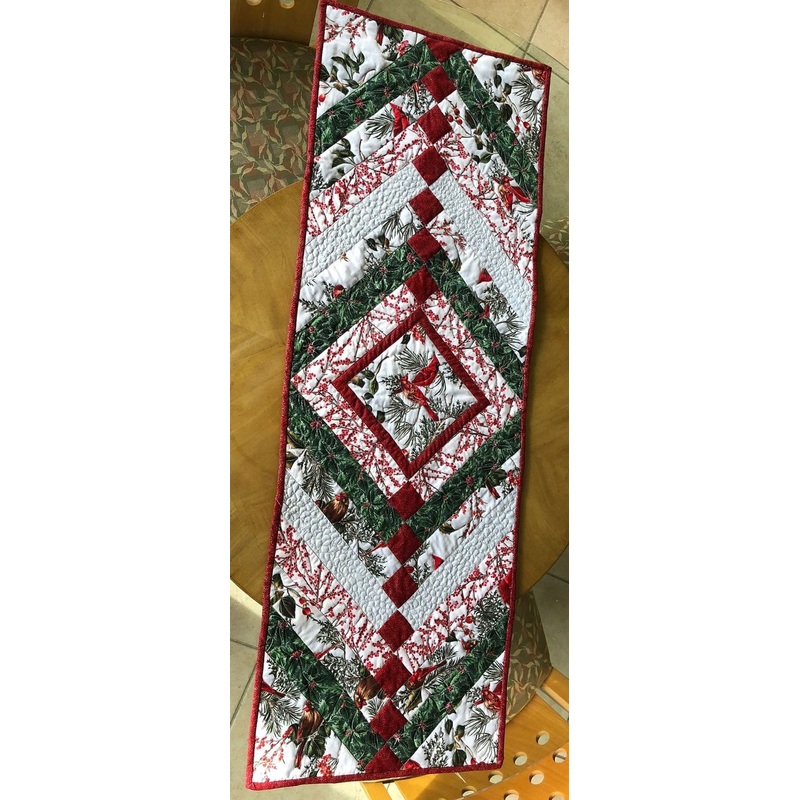 Cardinal Pattern CLA08122315 Quilted Table Runner